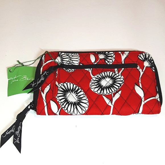 VERA BRADLEY ZIP AROUND WRISTLET - Picture 2 of 7